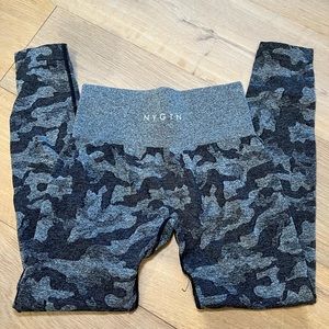 Camo NVGTN LEGGINGS
